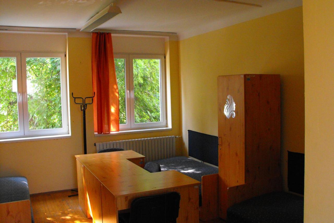 Jozsef Attila Guesthouse Budapest Exterior photo